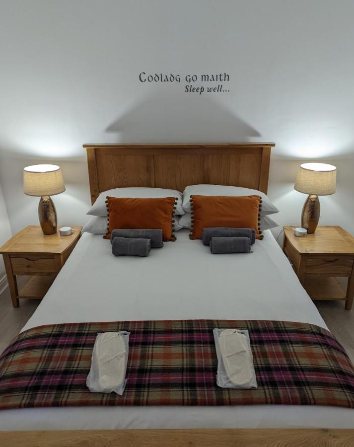 Antrim Coast Apartments クーシェンドール エクステリア 写真